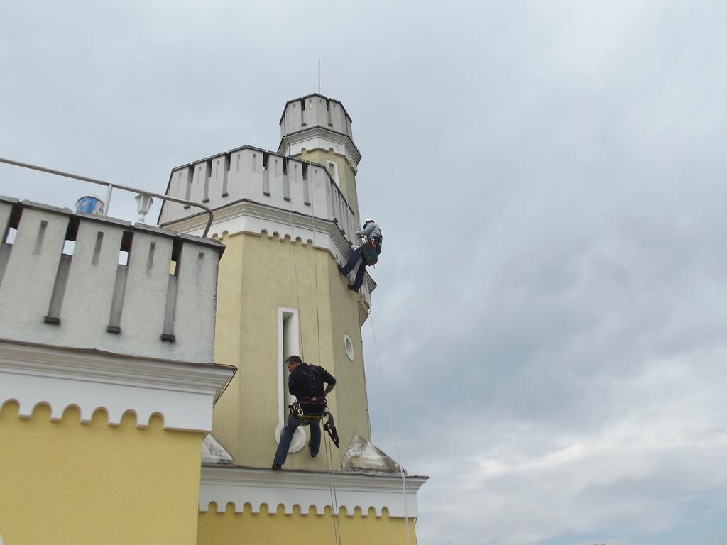 Sir David Balaton Castle Apartmanok Balatonszepezd Exteriör bild